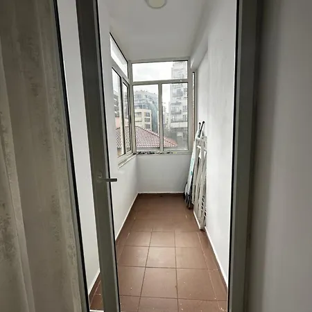 Cozy Family Near Pazari I Ri 2-bedroom Stayin Appartement