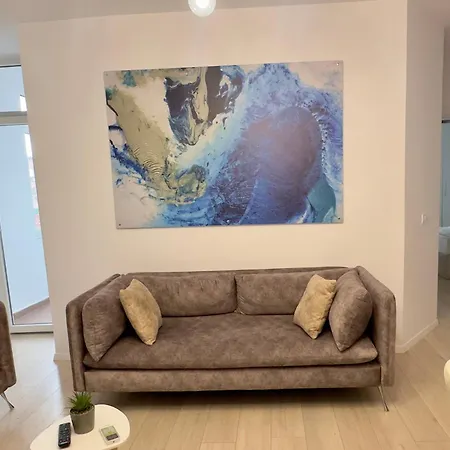 Appartement Cozy Family Near Pazari I Ri 2-bedroom Stayin